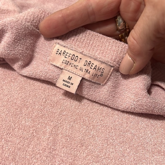 Barefoot Dreams Pink CozyChic Ultra Light Size Small - Picture 7 of 10
